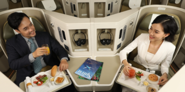 Vé máy bay hạng thương gia là gì? Tất tần tật về loại vé này